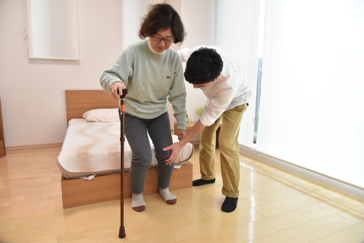 大阪で脳梗塞の自費リハビリ（自費の訪問リハビリ）はブリッジ